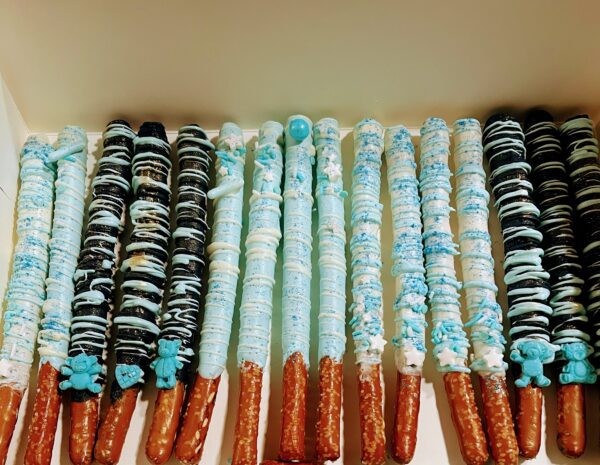 Chocolate Covered Pretzel Rods